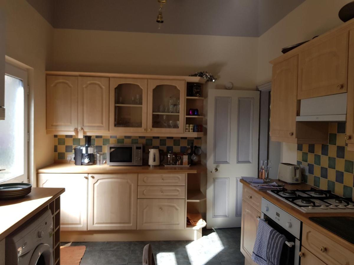 Lingdale 4 Bedroom House & Trundlebed Option Exterior photo